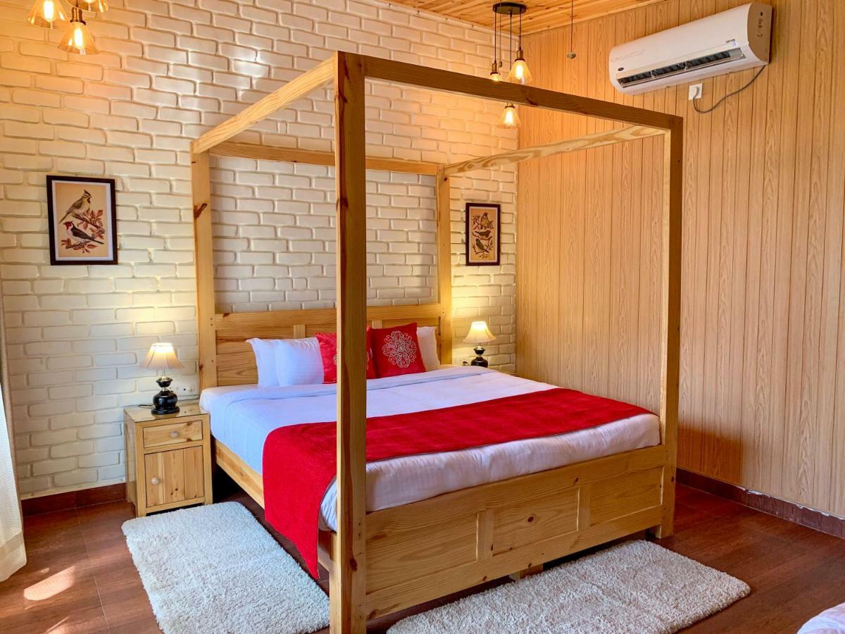 The River S Edge Farm Hotel Dehradun Esterno foto